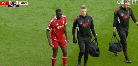 2026世界杯直播app-利物浦1-0阿森纳,索博斯洛伊任意球破门,埃基蒂克进球被吹