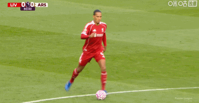 2026世界杯直播app-利物浦1-0阿森纳,索博斯洛伊任意球破门,埃基蒂克进球被吹