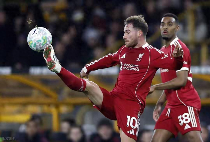 2026世界杯手机观看-利物浦续约上演“冰与火”:新核已定,“冠军腰”却悬了?|麦卡利斯特|赫拉芬贝赫|格拉文贝尔奇|阿根廷世界杯|安菲尔德球场_新浪体育_新浪新闻