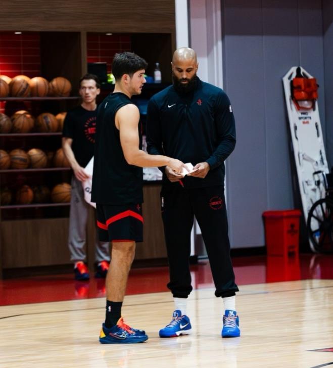 2026世界杯手机观看-单场19+7+10!谢泼德首发仍不稳固?乌度卡摊牌:要视2人状态决定